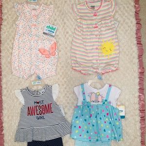 Bundle, 4 baby girl outfits